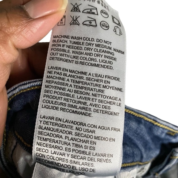 Levi's Women's Medium Indigo 711 Skinny Denim Jeans - Picture 6 of 10